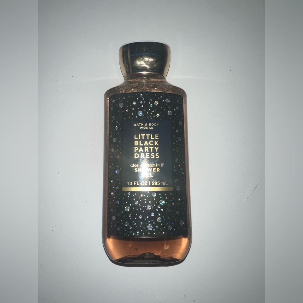 Little Black Party Dress shower gel